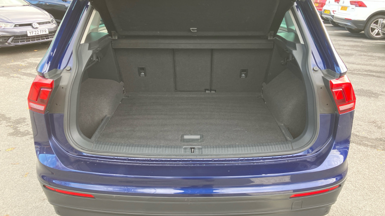 Volkswagen Tiguan 2.0 TDi 150 4Motion SE Nav 5dr DSG Diesel Estate